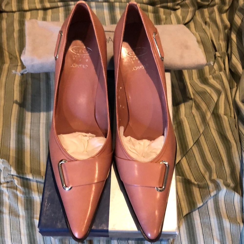 NEW! Circa Joan & David pink pumps 8.5